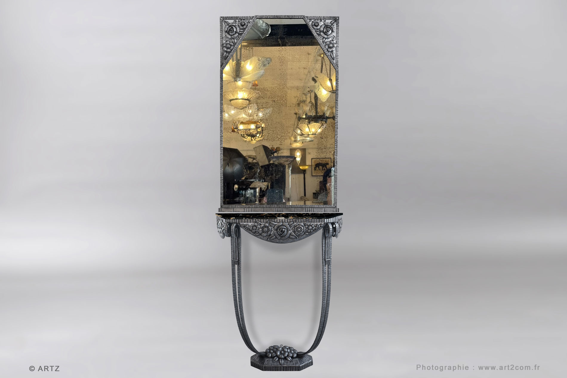 Mirror and console P.KISS