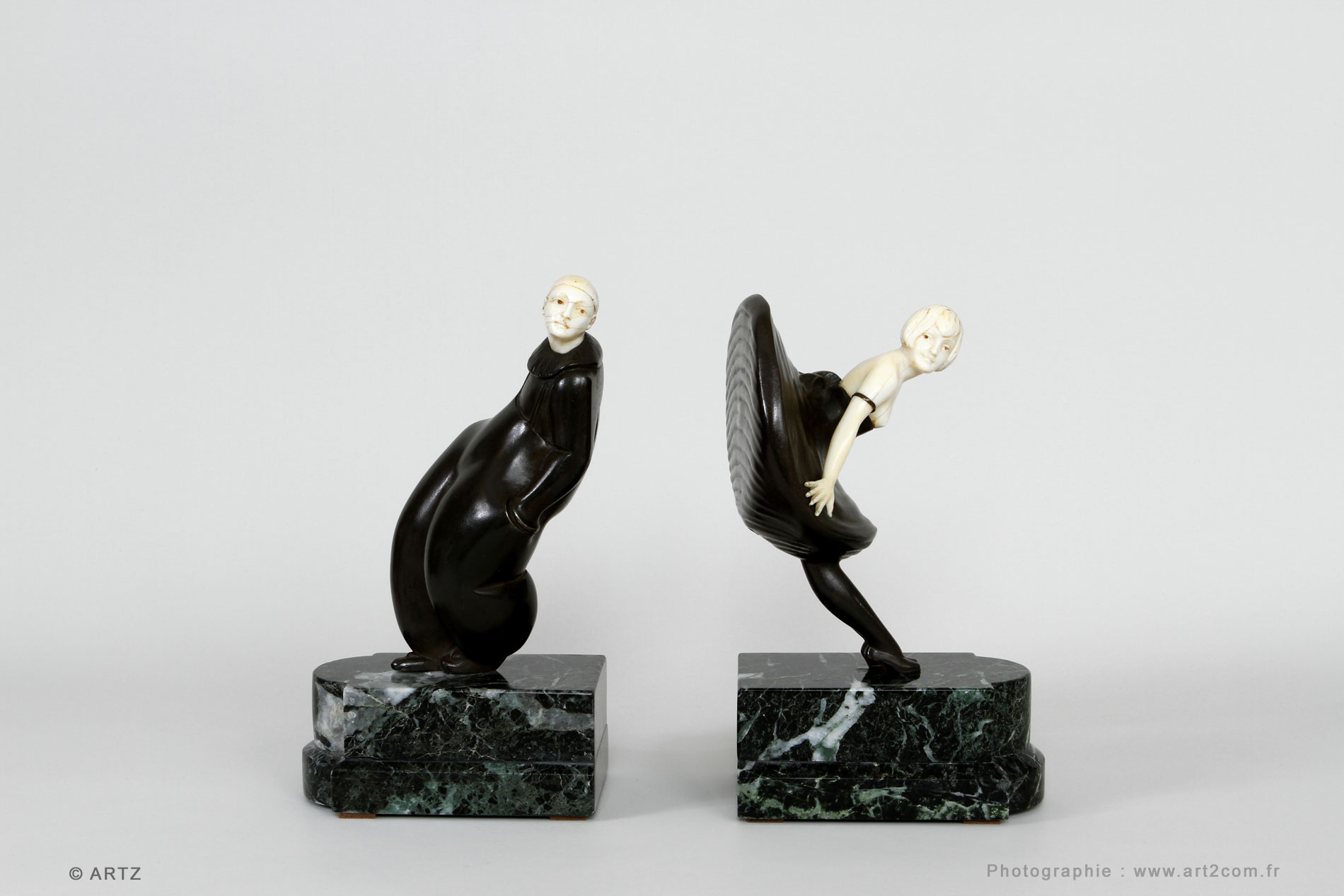 Serre-livres A.KELETY