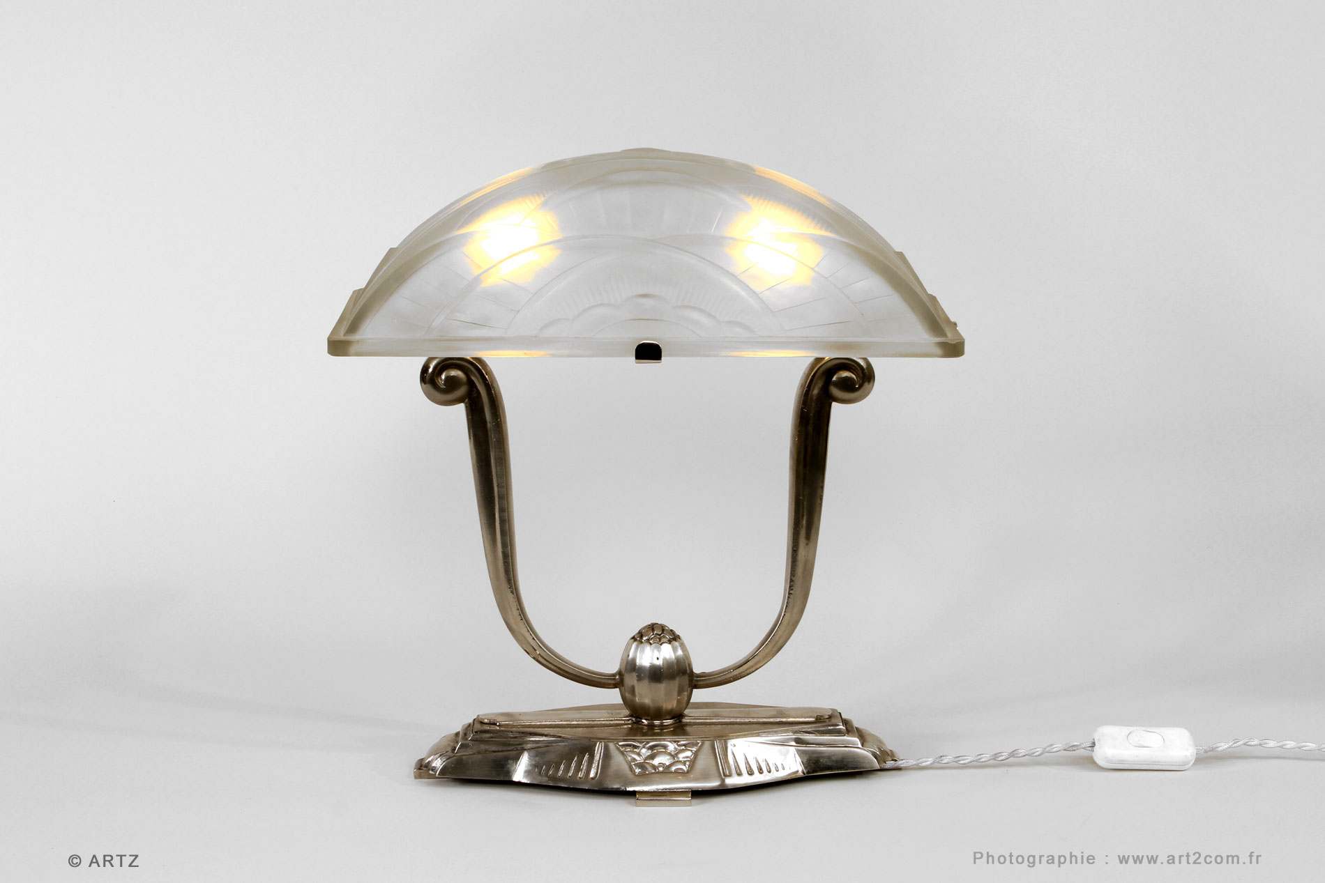 Lamp J.ROBERT