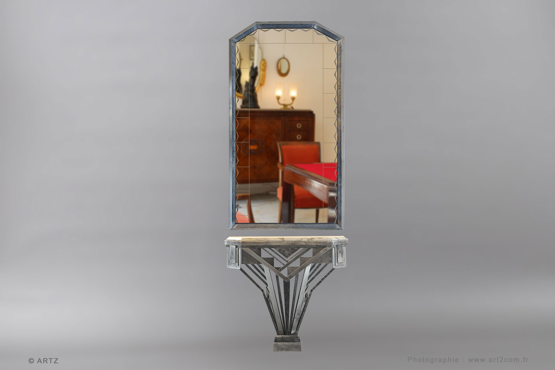 Mirror and console